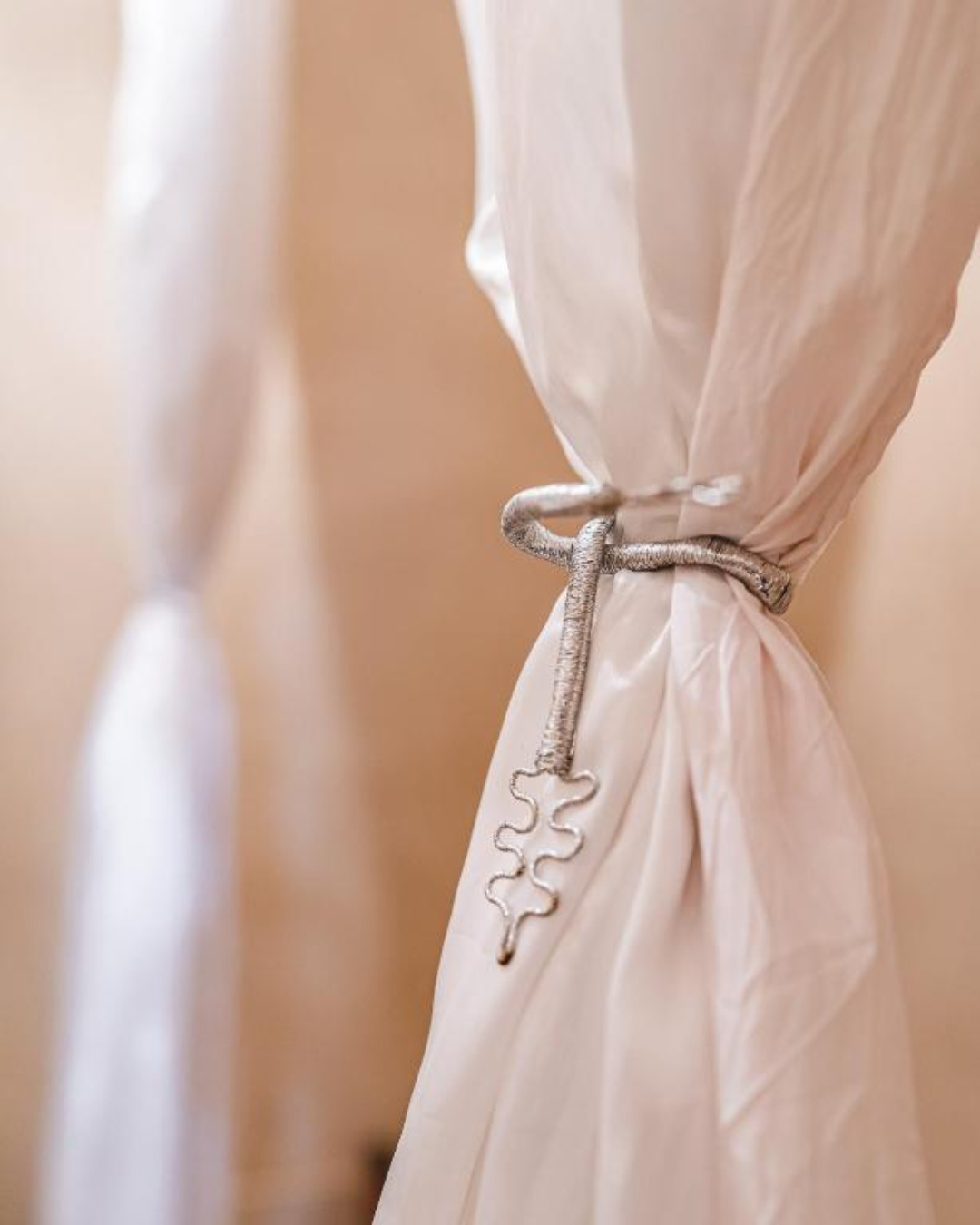 Chambre Premium Baraka du Riad Aguaviva à Marrakech – décoration élégante et ambiance marocaine raffinée